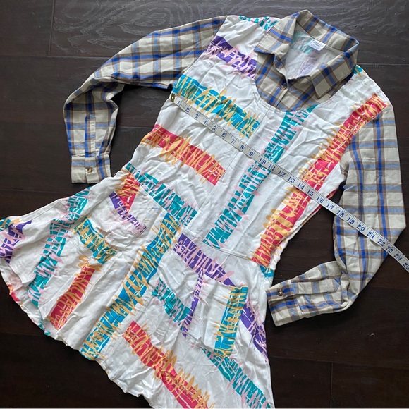 Stranger Things Eleven Costume with Package - Picture 5 of 11